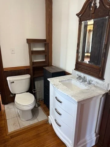 41 E Main St, Ayer
