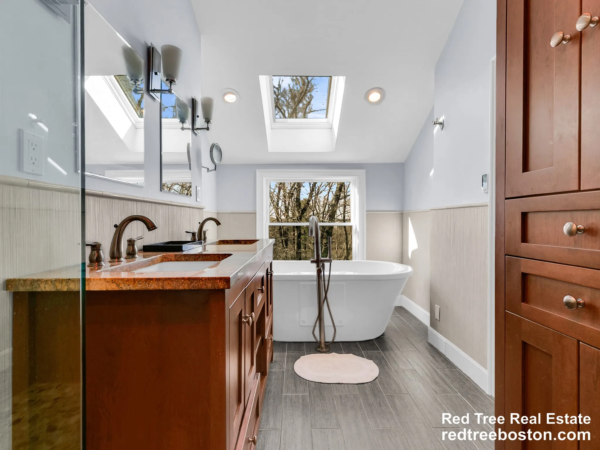 243 Upland Ave, Newton Highlands