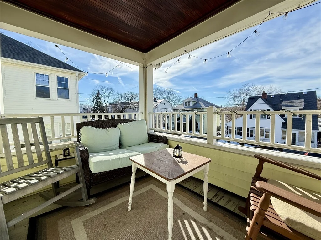 32 Quincy St, Watertown