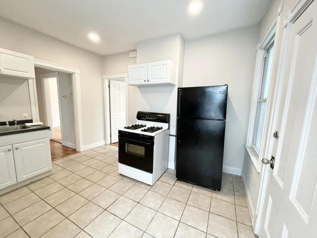 276 East Cottage, Dorchester