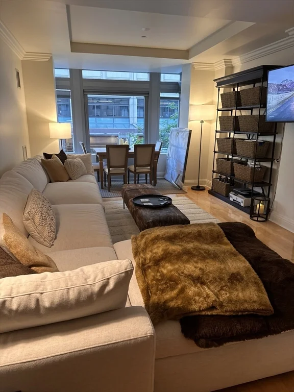 1 Huntington, Back Bay