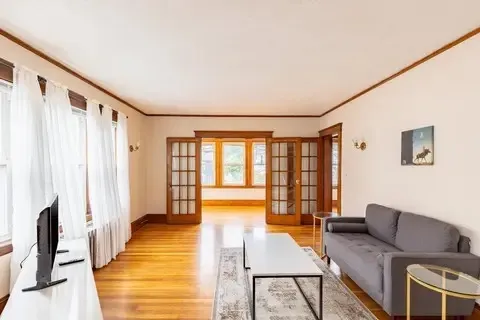 90 Harriet St, Brighton