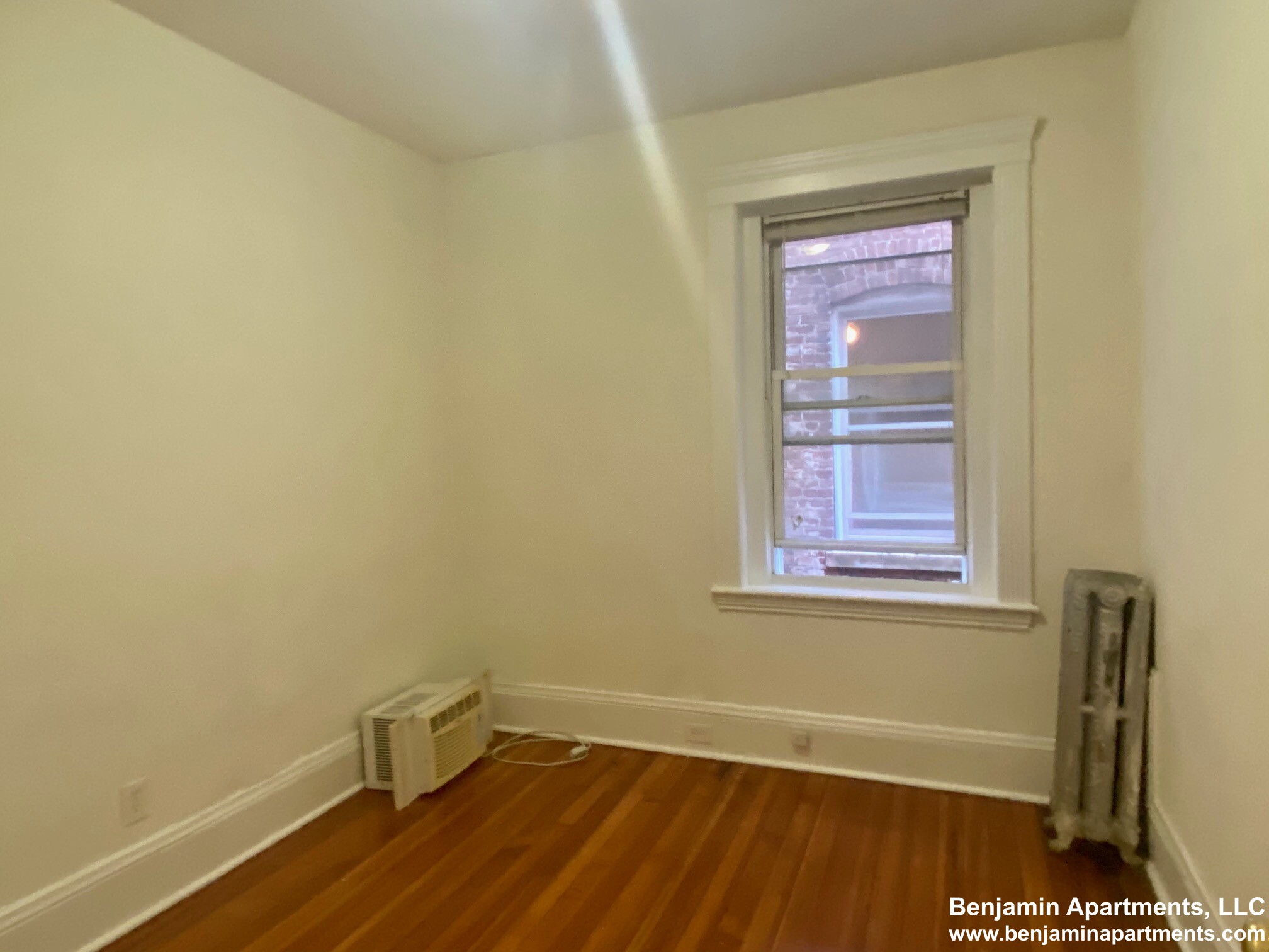 71 Brighton Ave, Allston