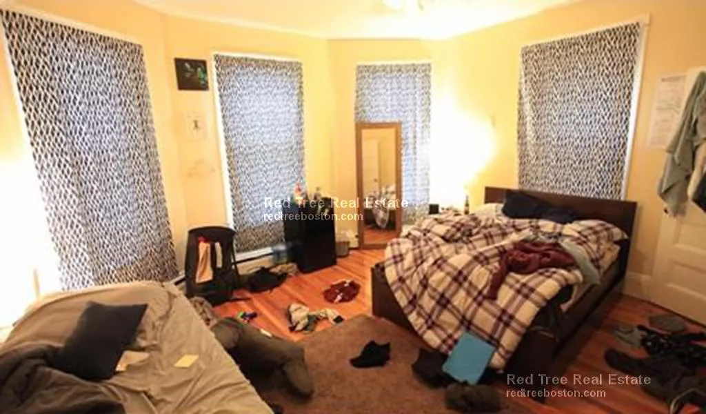 36 Cherokee St, Mission Hill