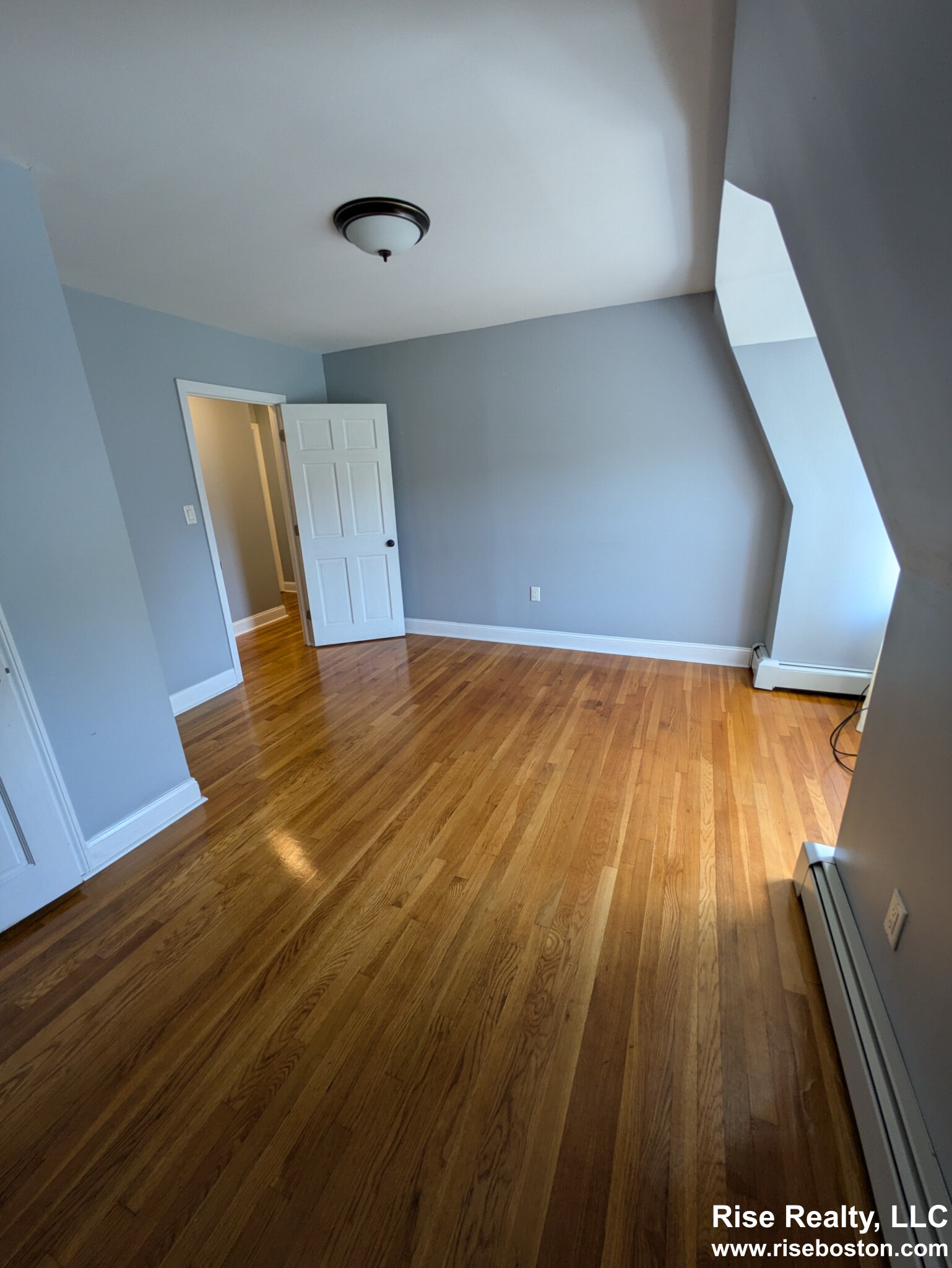 7 High Street Pl, Brookline