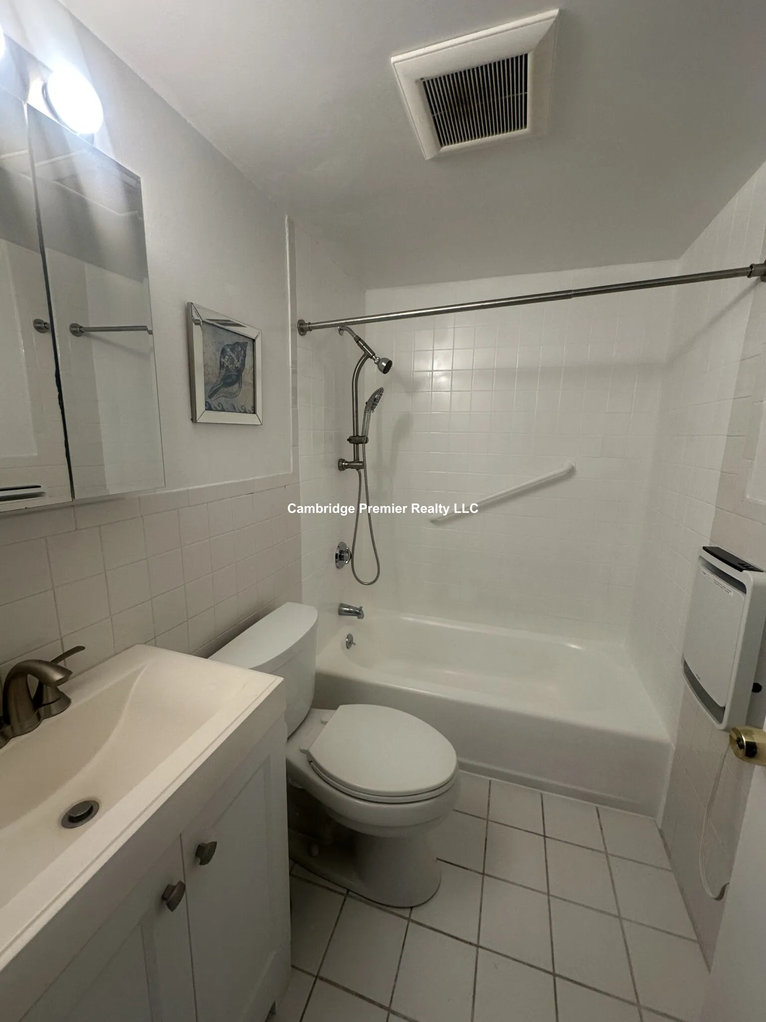 2353 Massachusetts Ave, North Cambridge