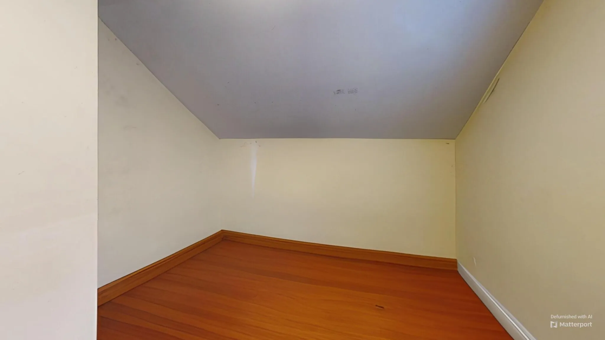 21 Alpine St, Roxbury