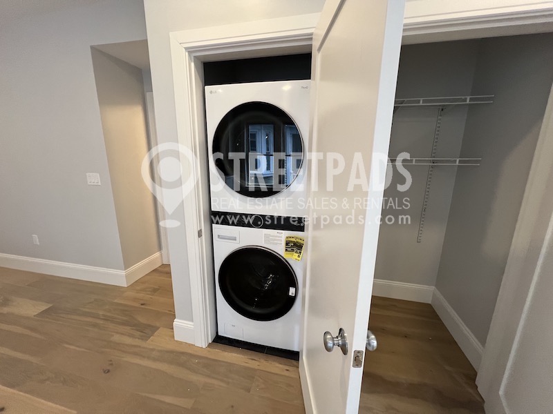 51 Fairbanks St, Brighton