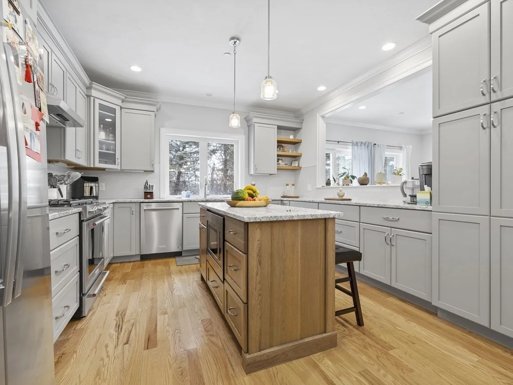 443 Neponset St, Norwood