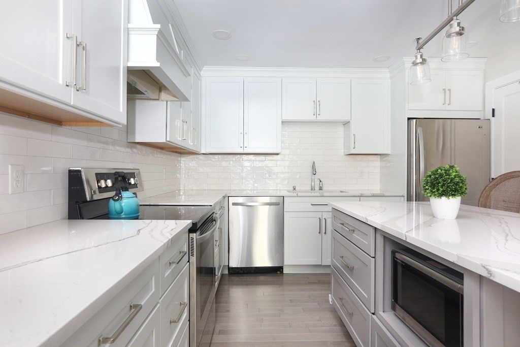 15 Sleeper, Seaport District