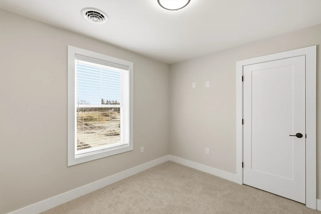 7 Elise Ave, Londonderry