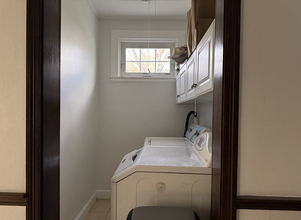 320 Crescent St, South Waltham