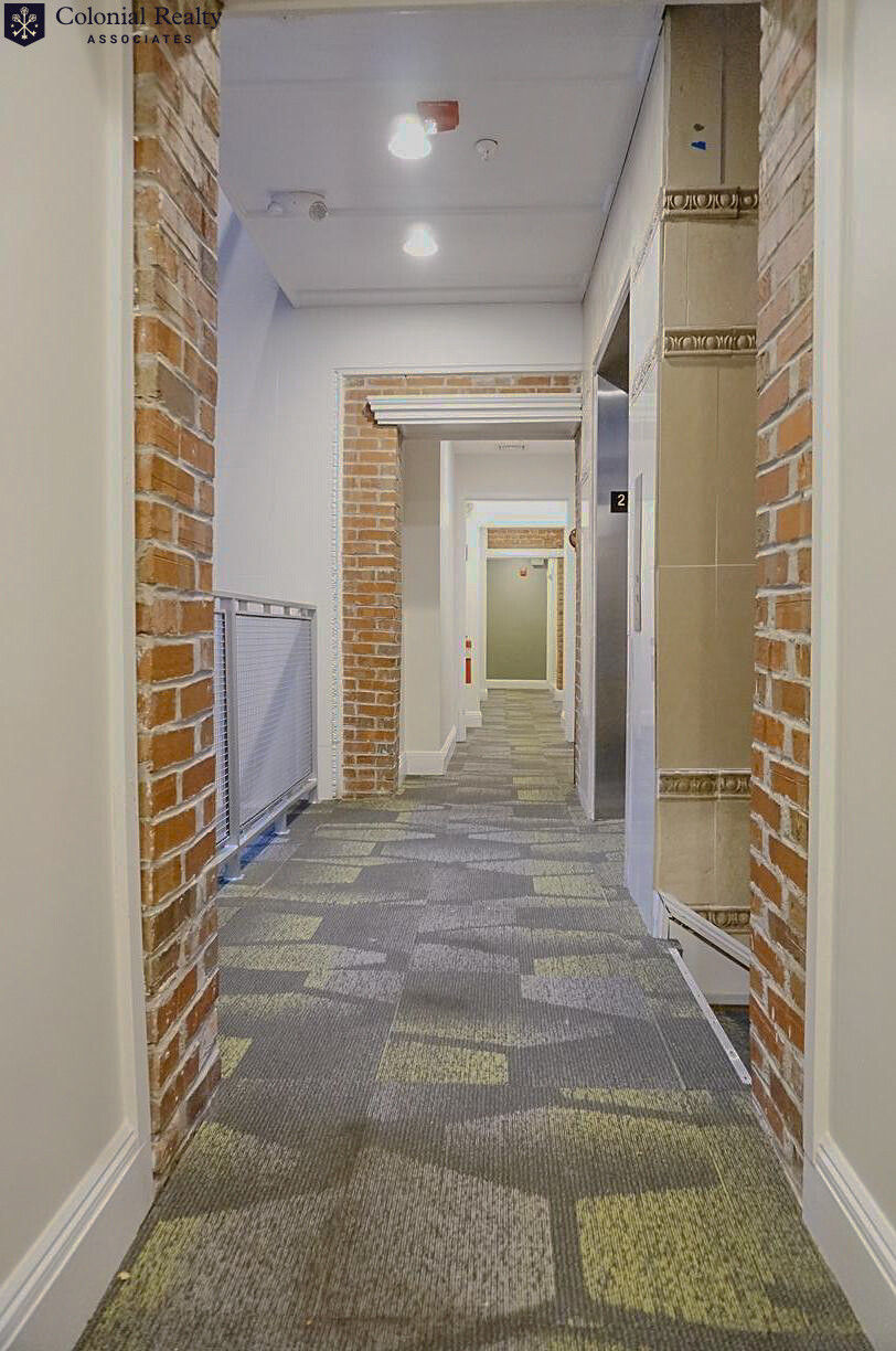 10 Brainerd Rd, Allston