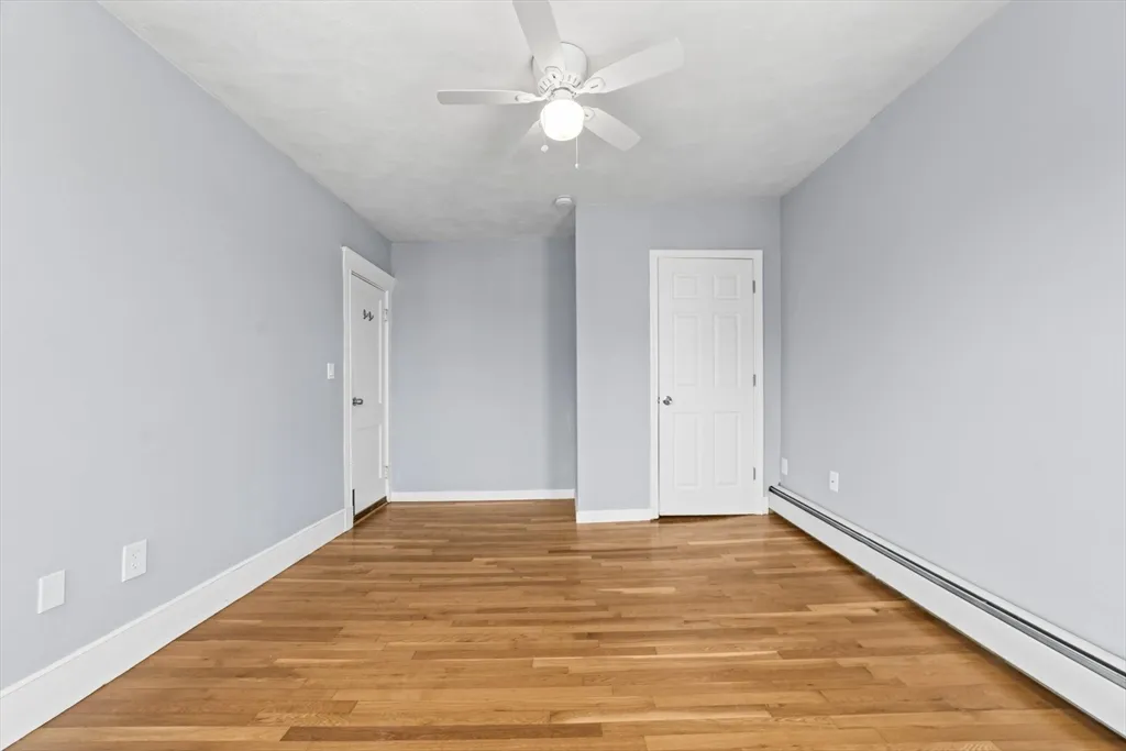 516 Washington, Brighton