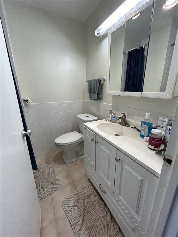 33 Pond Ave, Brookline Village