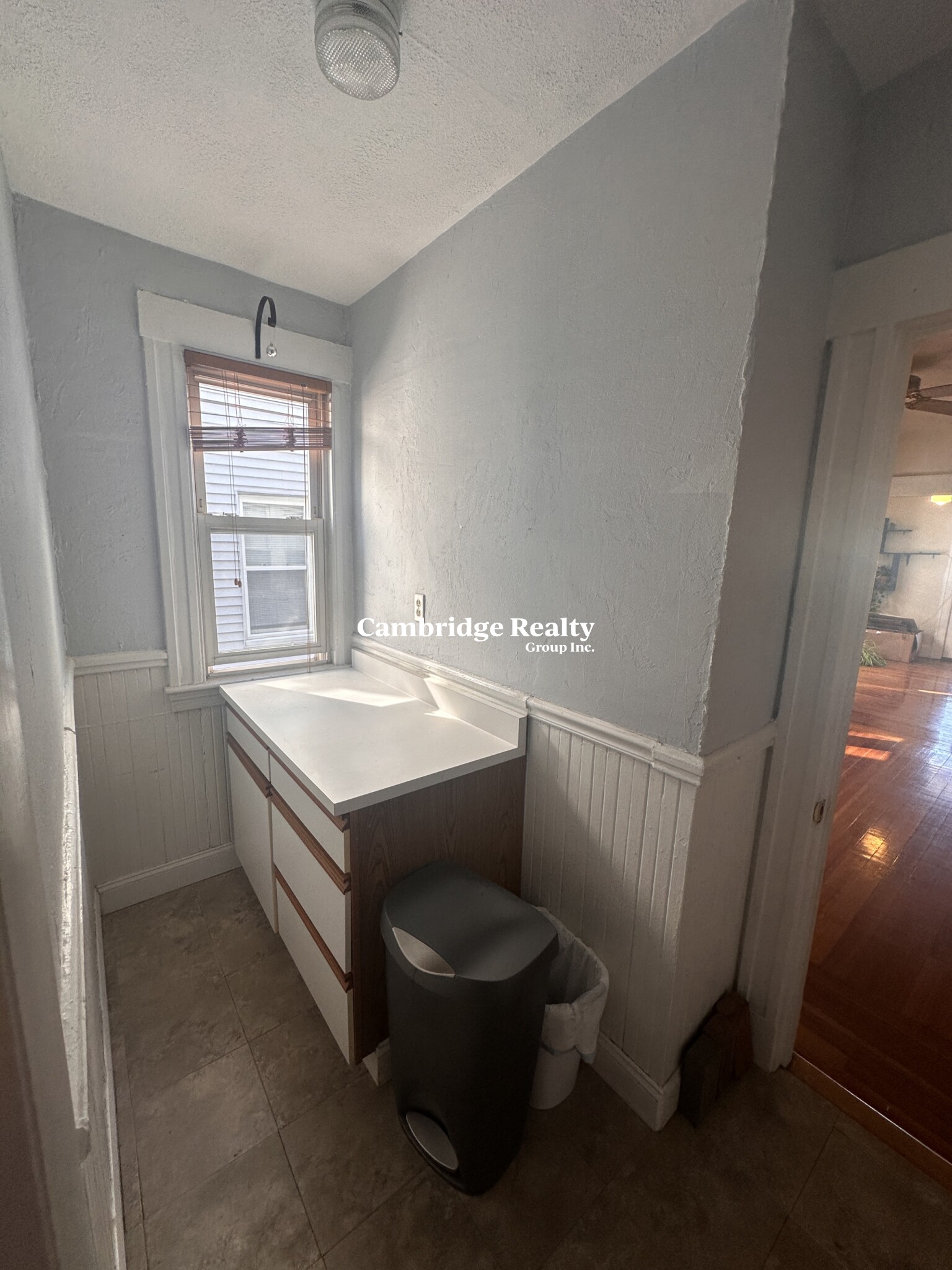 39 Magnus Ave, Ward Two