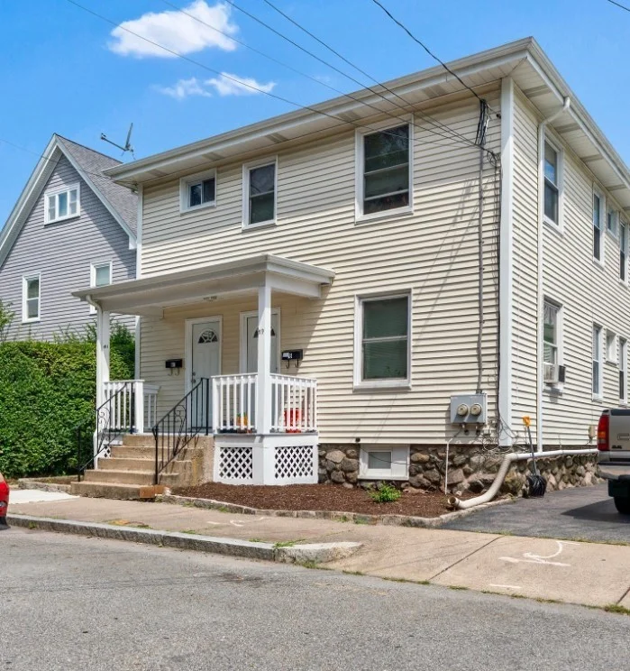 79-81 Vernon St, Waltham