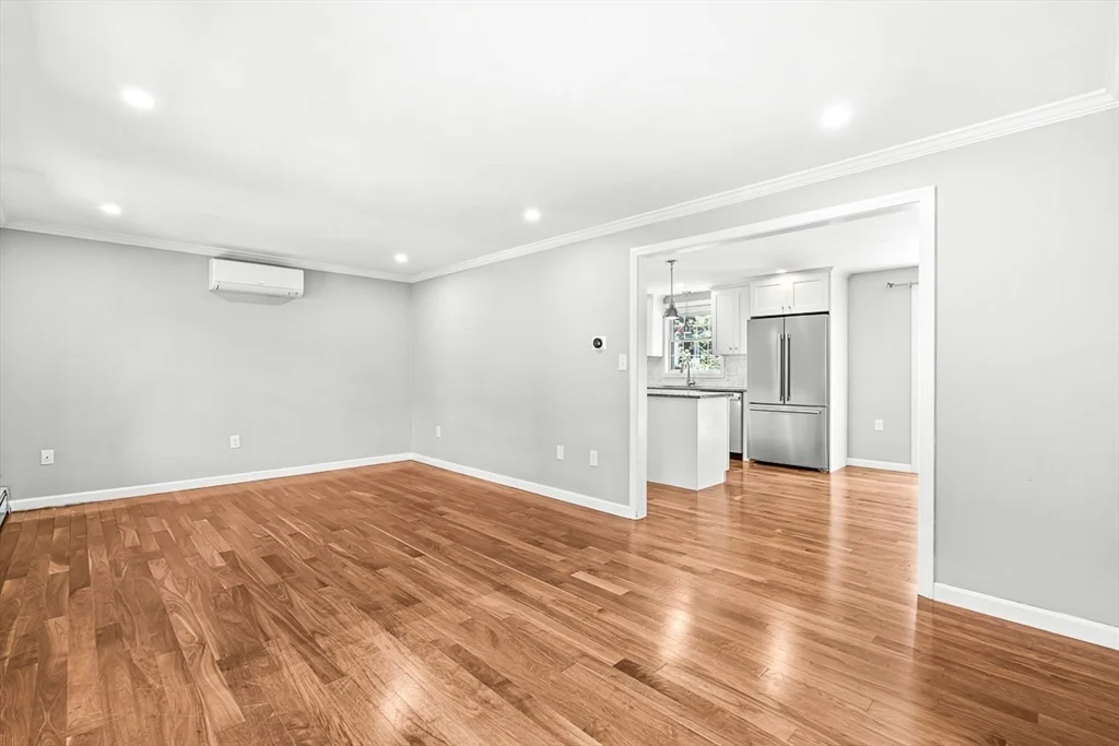 38 Idora Ave, Haverhill
