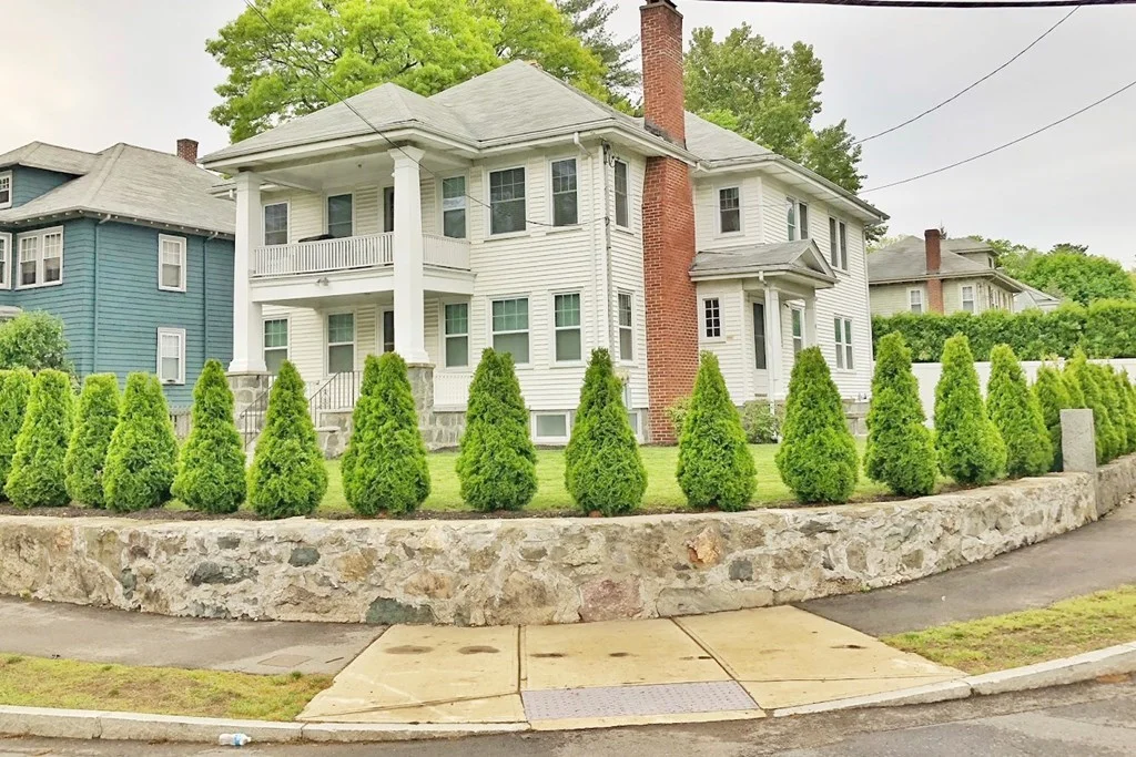 234 Brook Rd, Milton