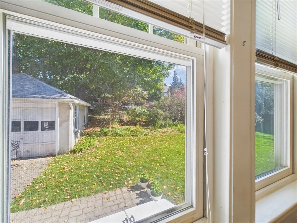 1120 Centre St, Newton Center