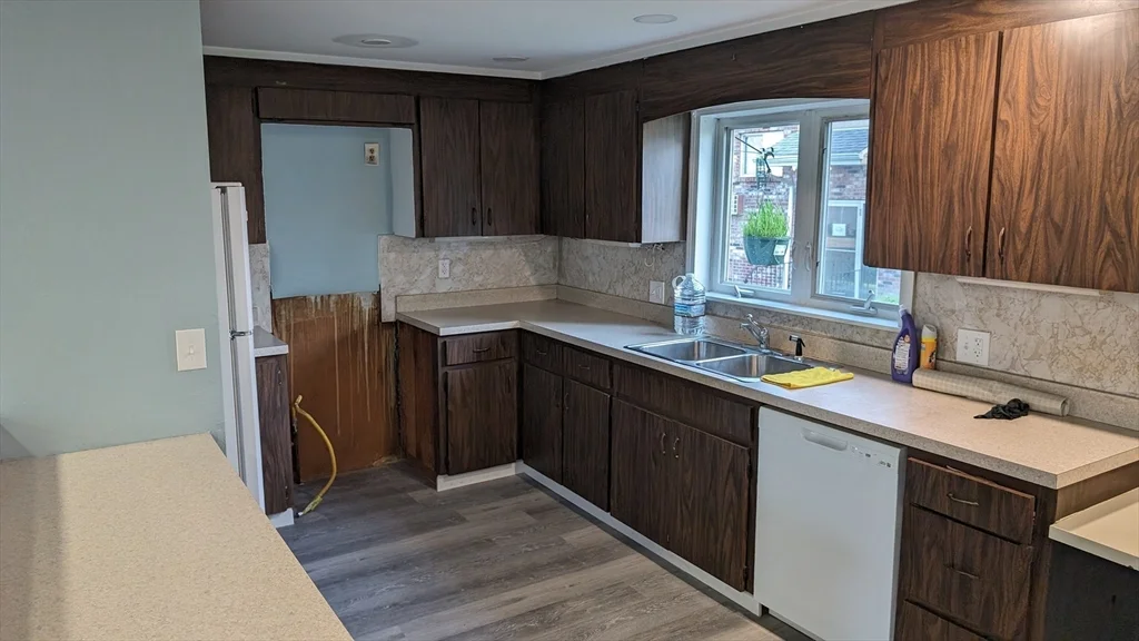 716 Main St, South Weymouth