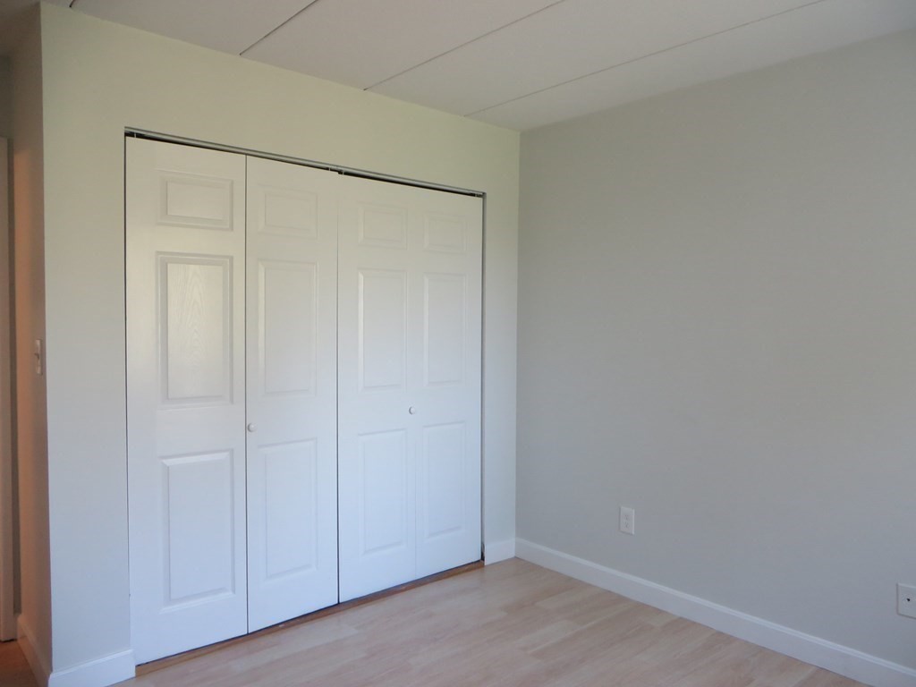 10 Main St, Framingham Center