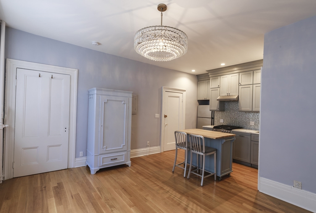 51 Hancock, Beacon Hill