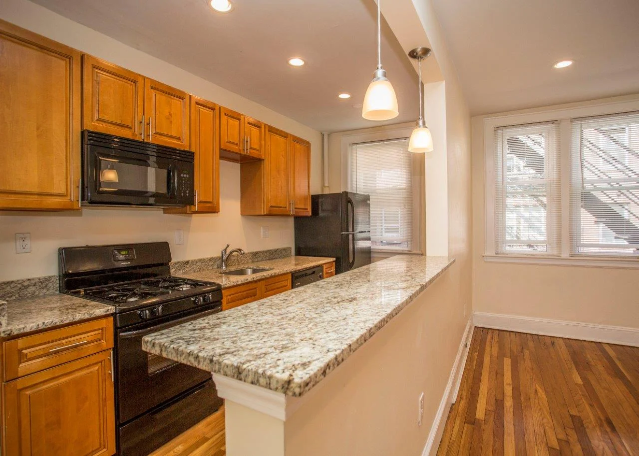 136 Highland Ave, Winter Hill