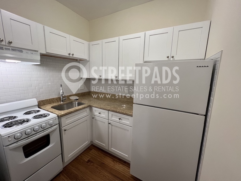 46 South Huntington Ave, Mission Hill