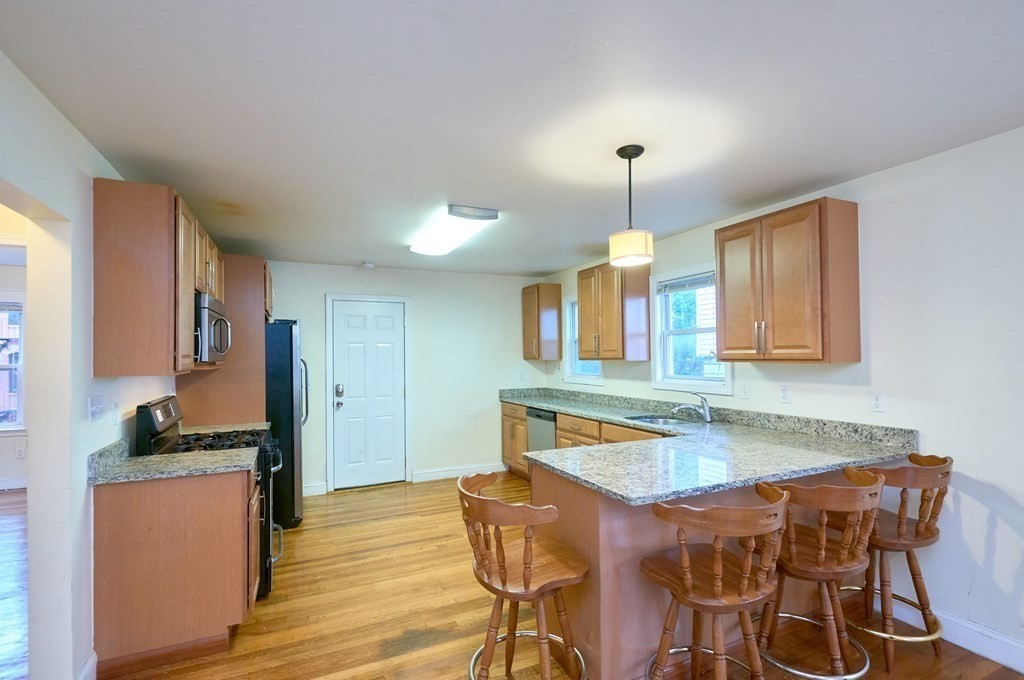 9 Mission St, Mission Hill