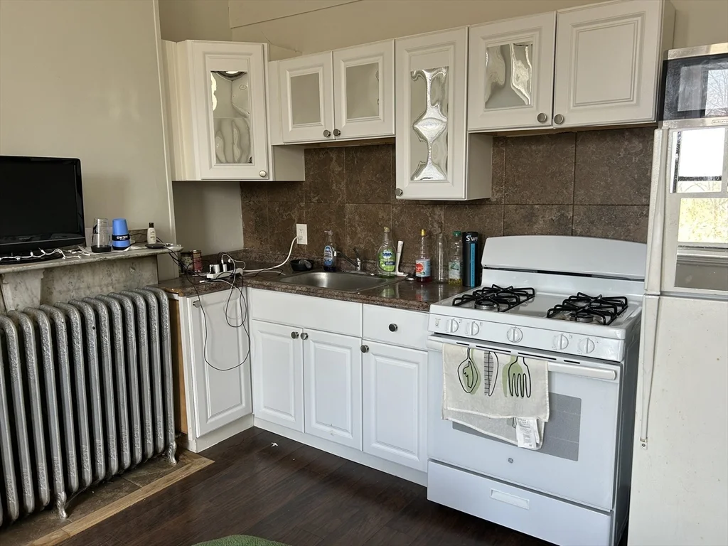 14 Monument Sq, Charlestown