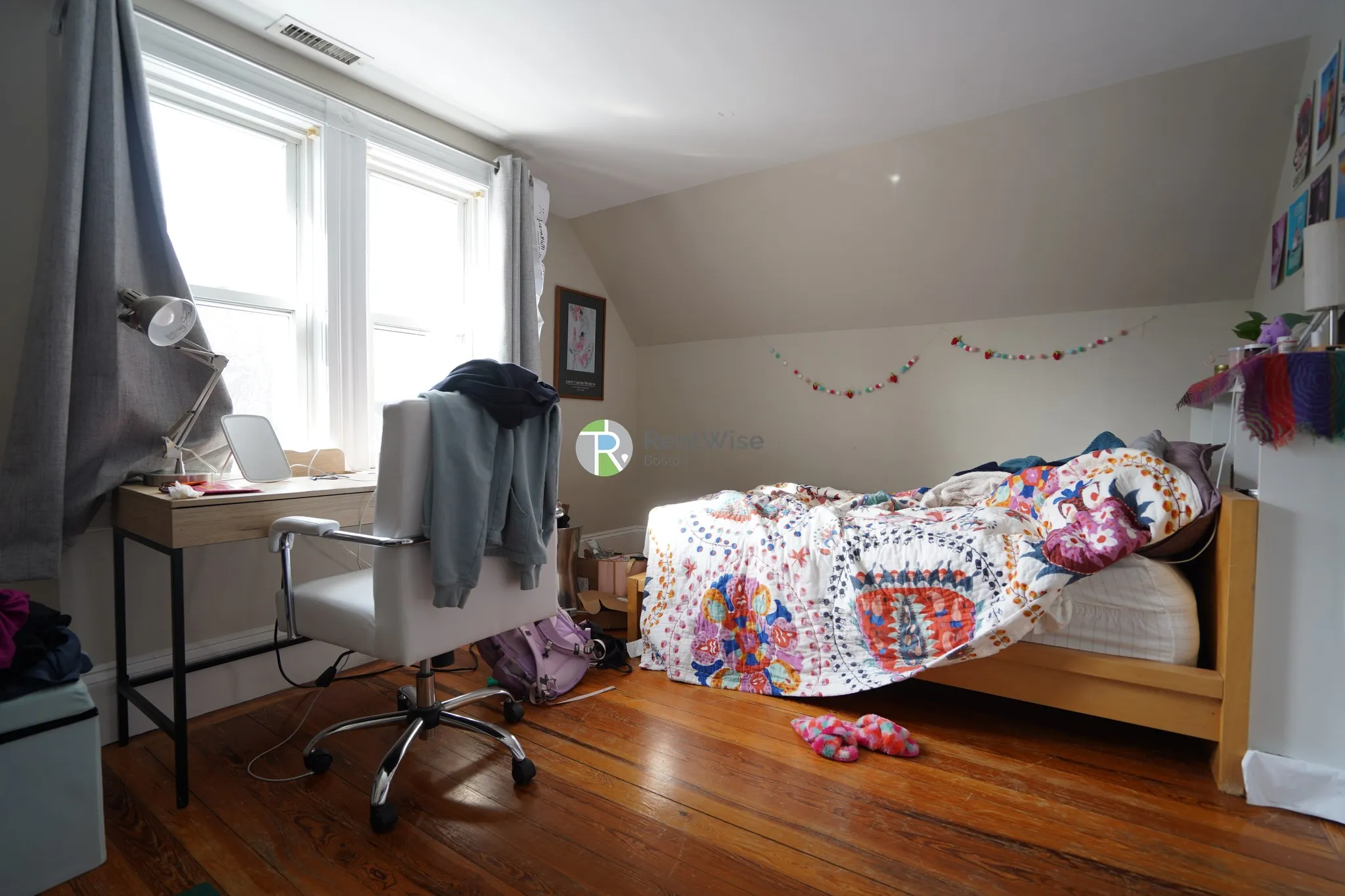 27 Emery St, Medford