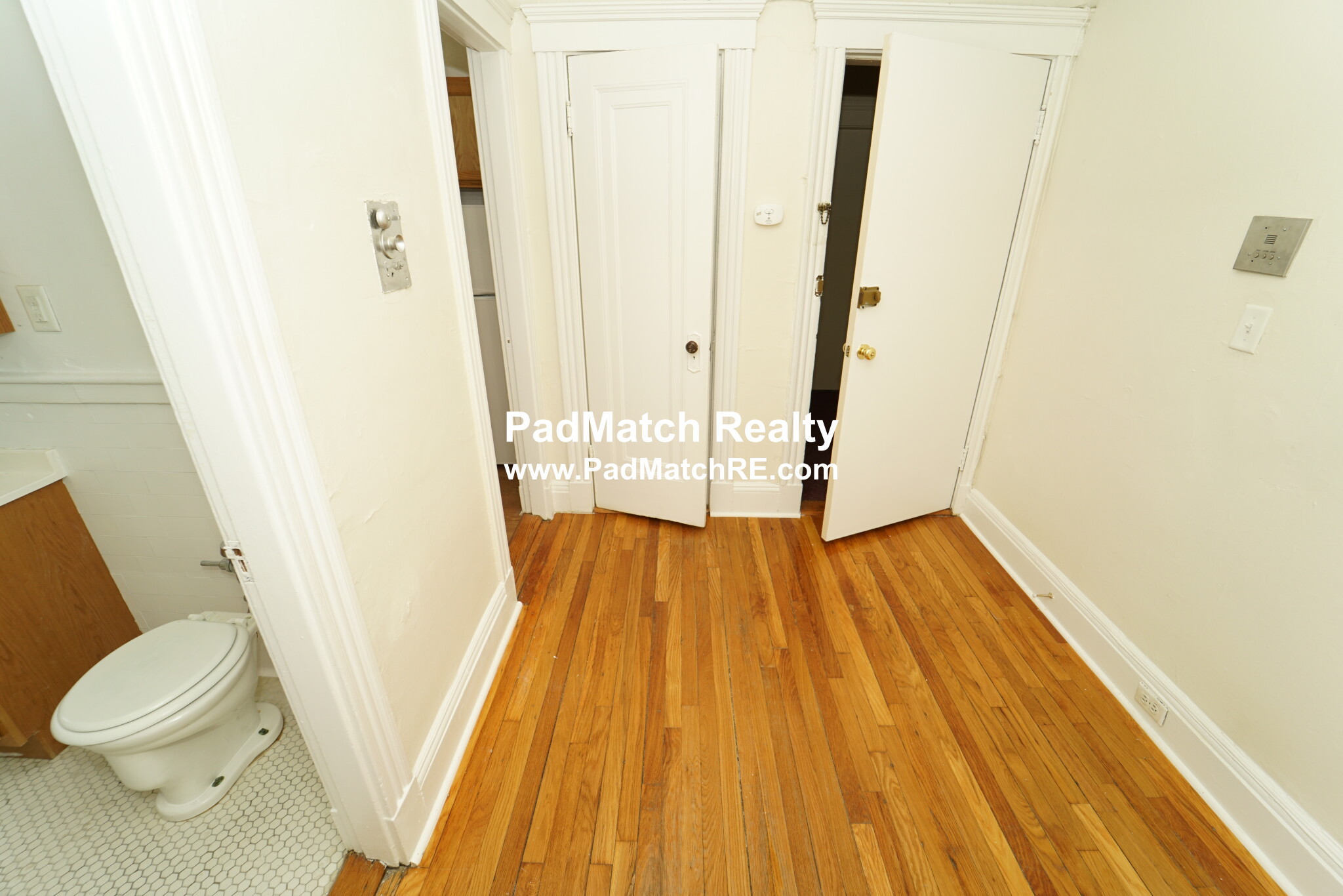 1191 Boylston St, Fenway