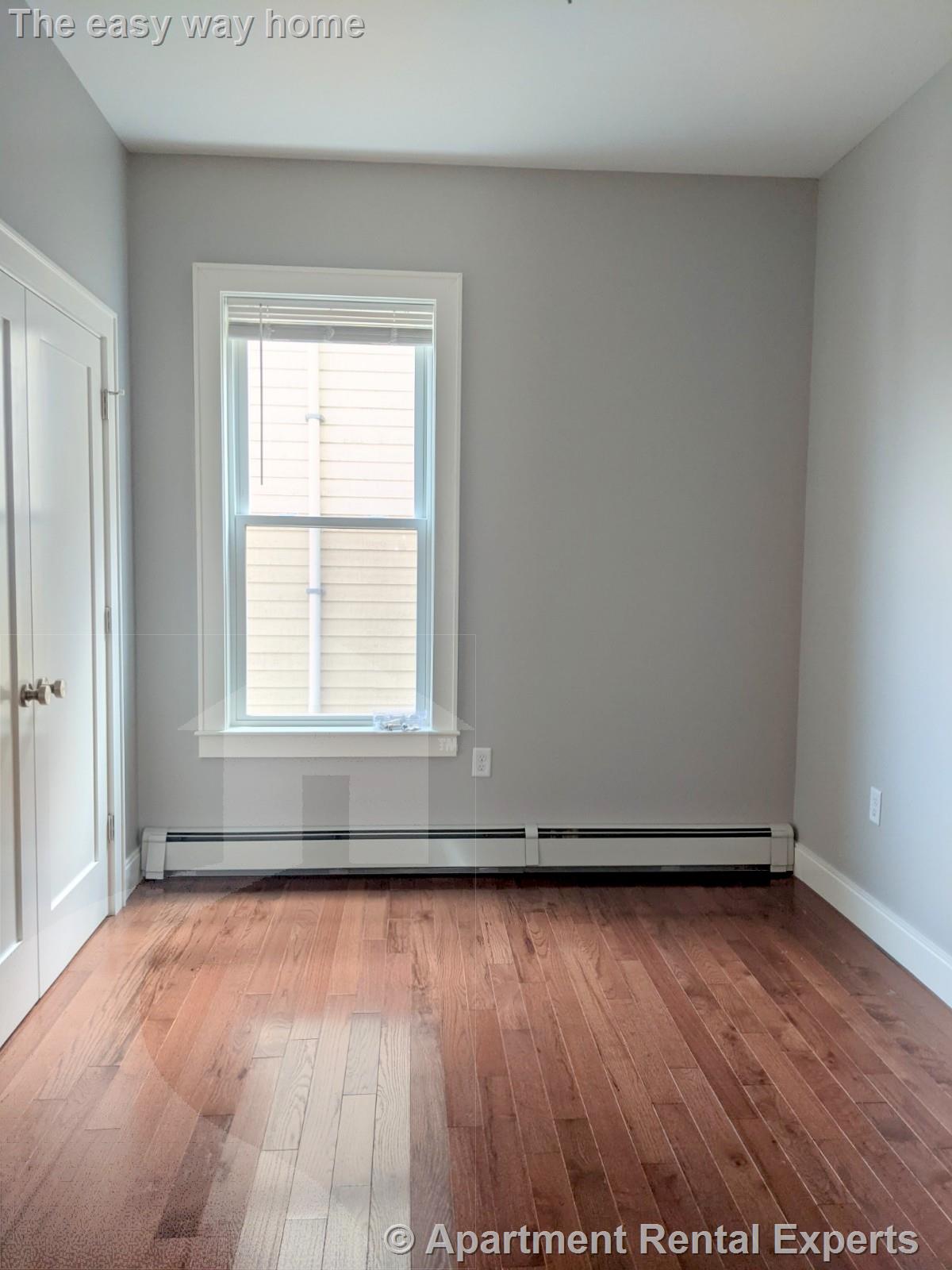 42 Crescent St, Sullivan Square
