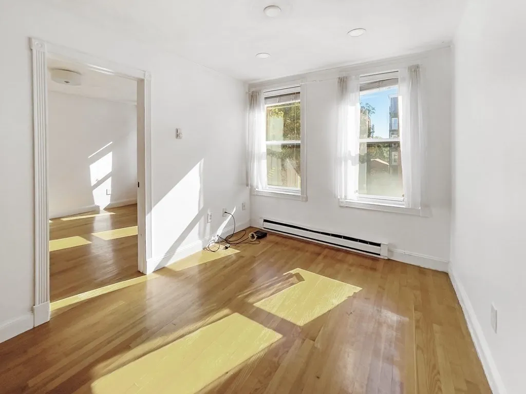 166 Cottage St, East Boston