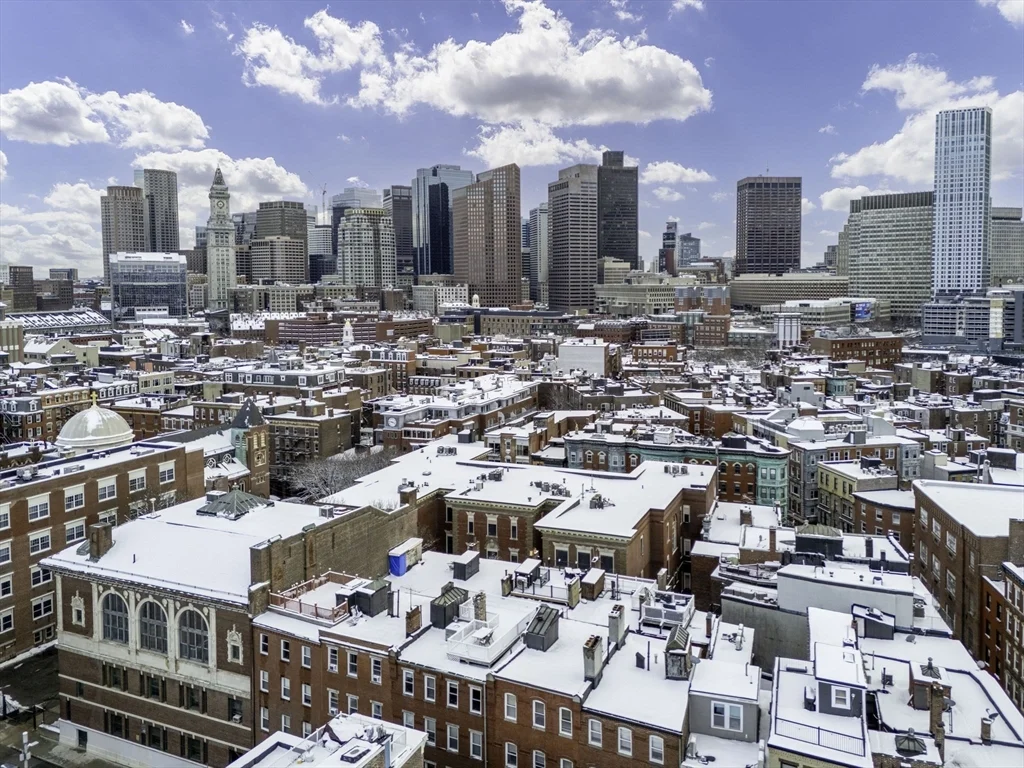 176 Salem St, North End