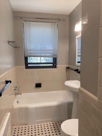 55 Harvard Ave, Harvard Avenue