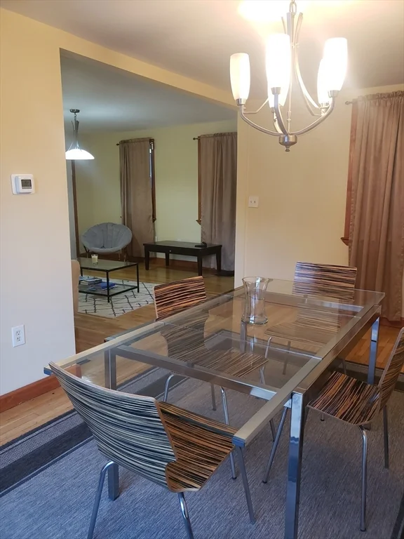 50 Temple St, Somerville