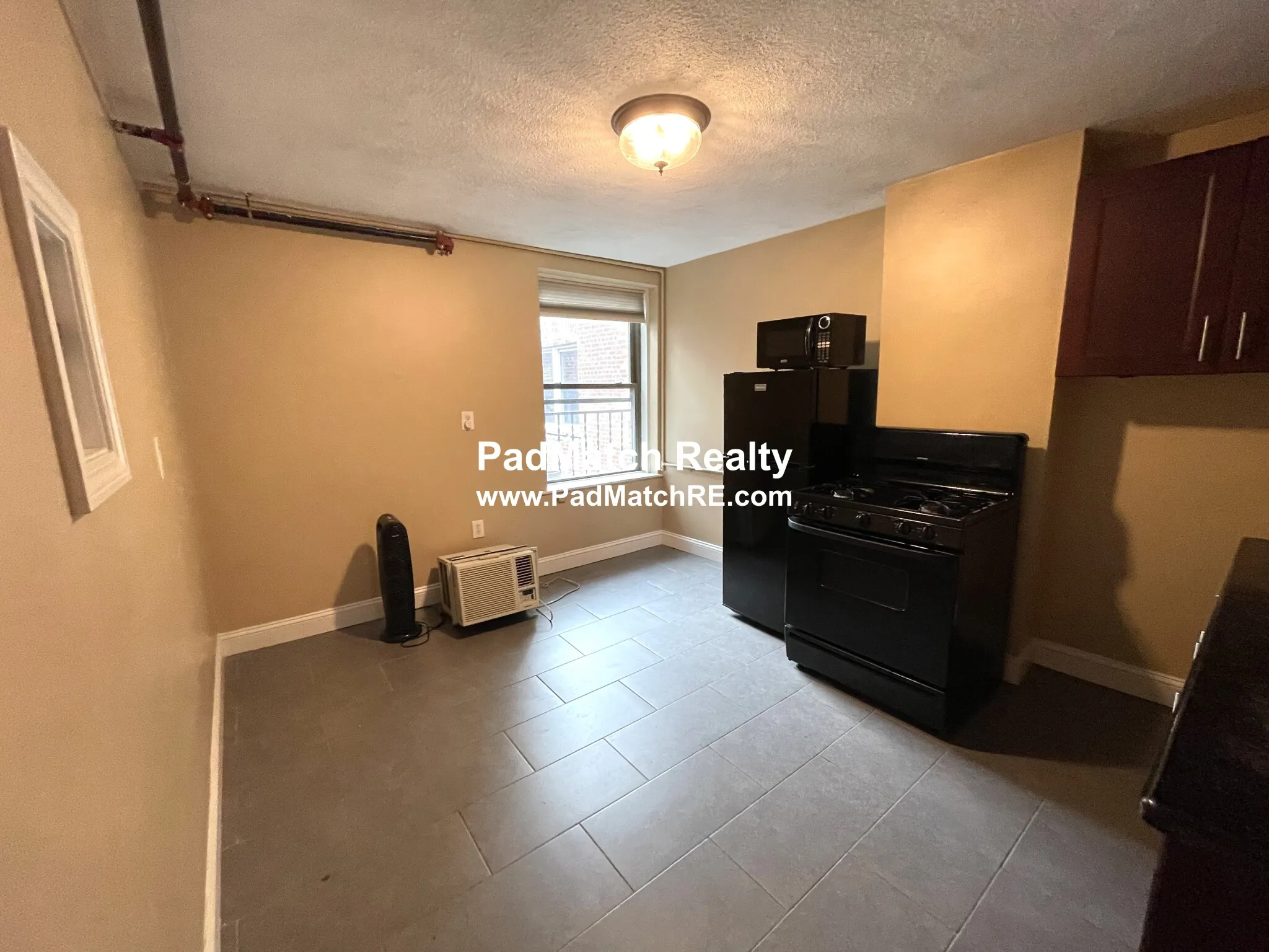 16 Battery St, North End