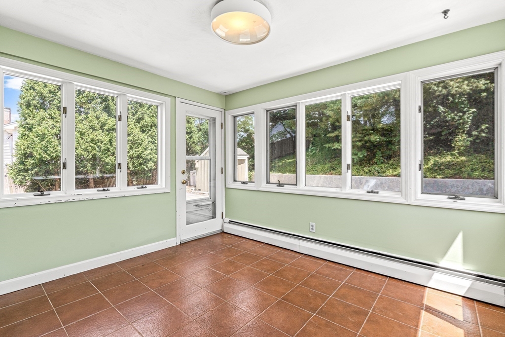 181 Moss Hill Rd, Jamaica Plain