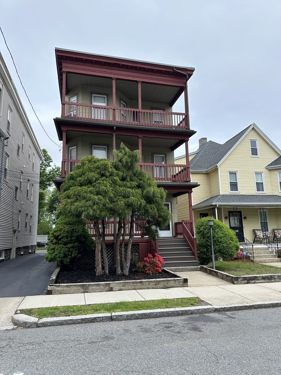 16 Church St, Maplewood