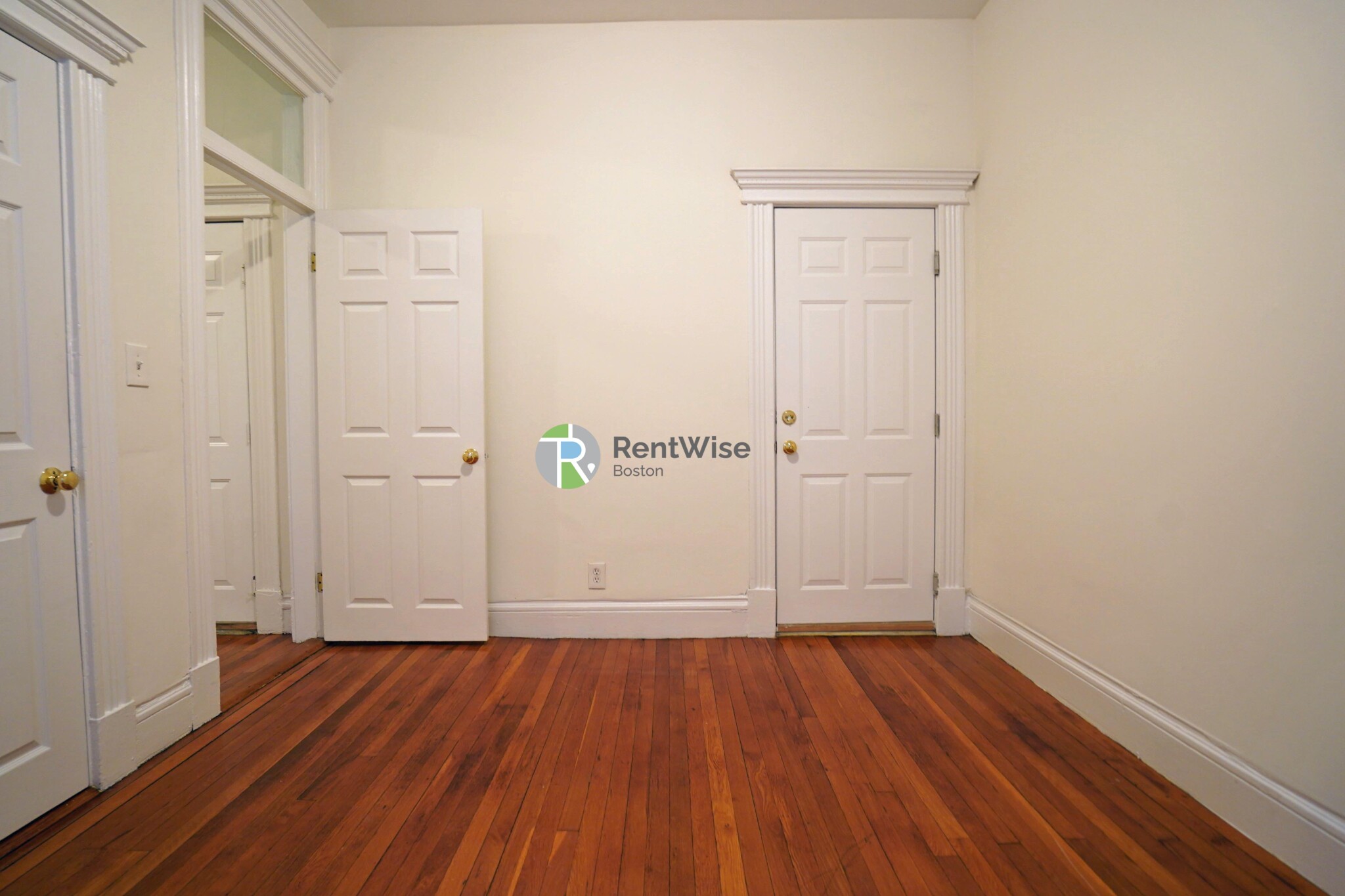 1298 Commonwealth Ave, Allston