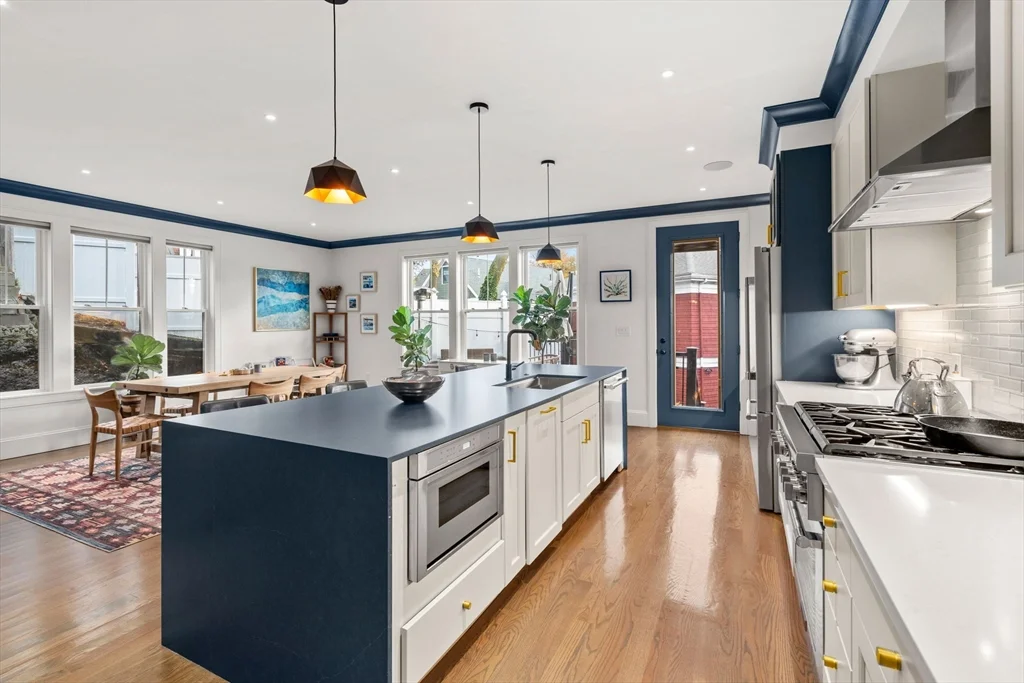 5 Caspian Way, Dorchester