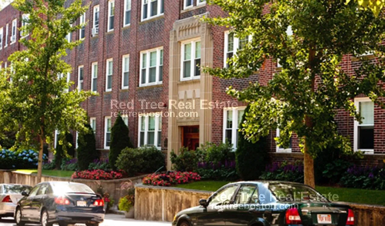 100 Kilsyth Rd, Brighton