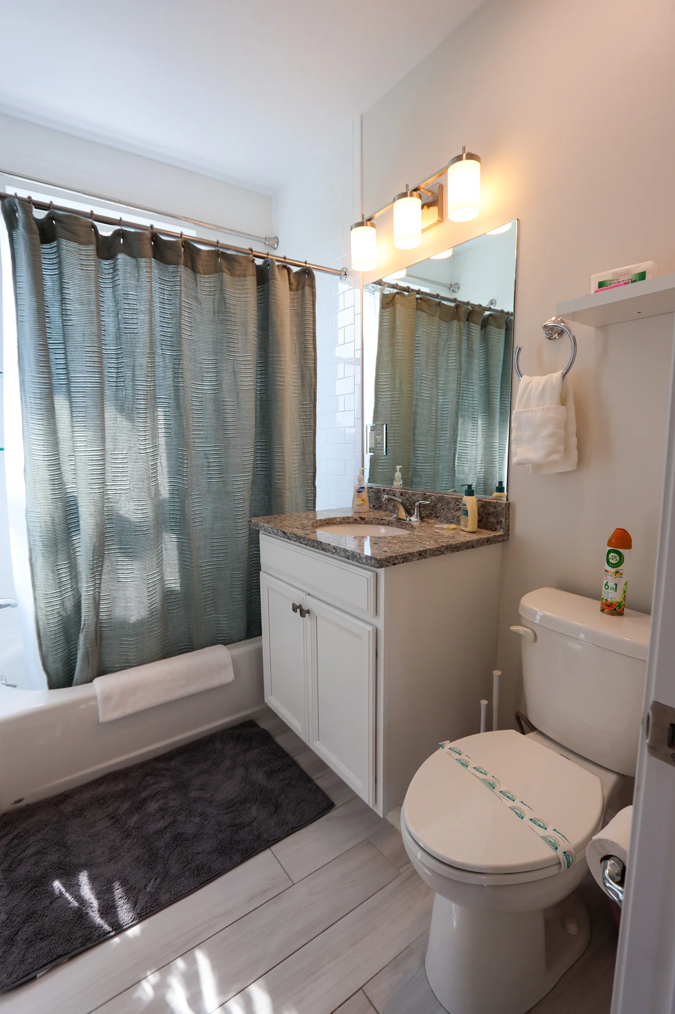 1008 Tremont St, Roxbury