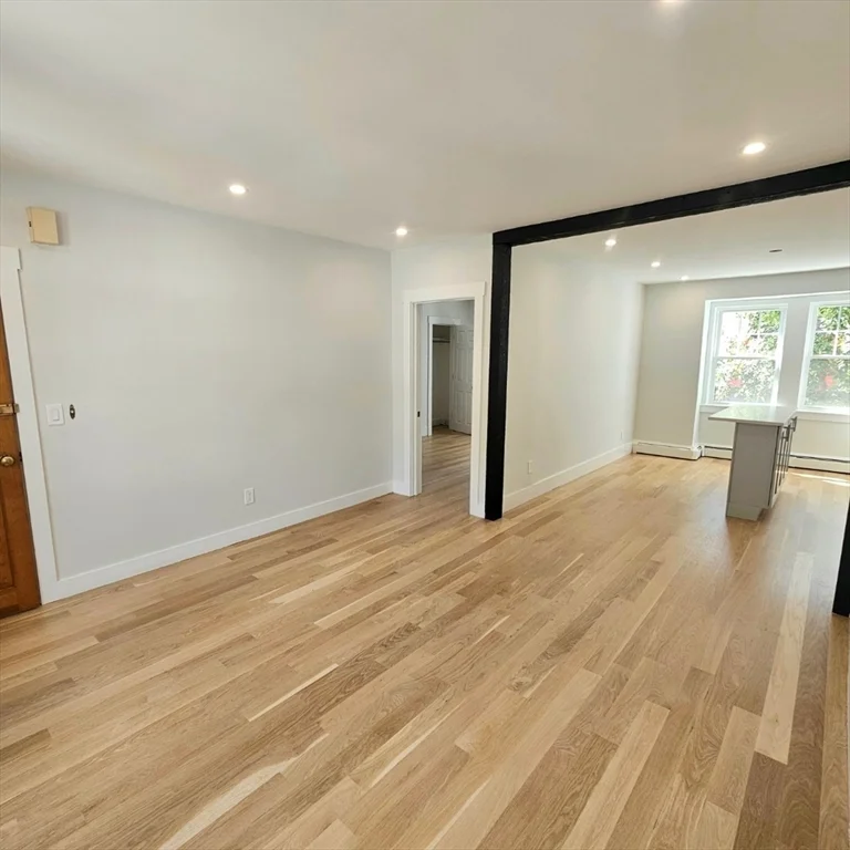 18 Roberts St, Brookline