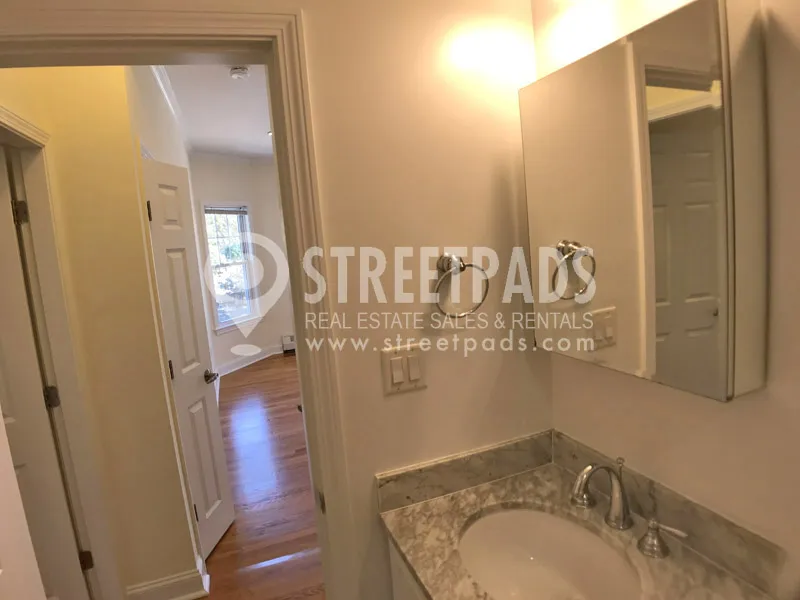 65 Langdon St, Neighborhood Nine