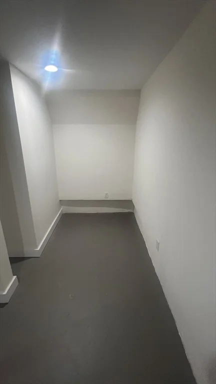 14 Humboldt Pl, South Boston