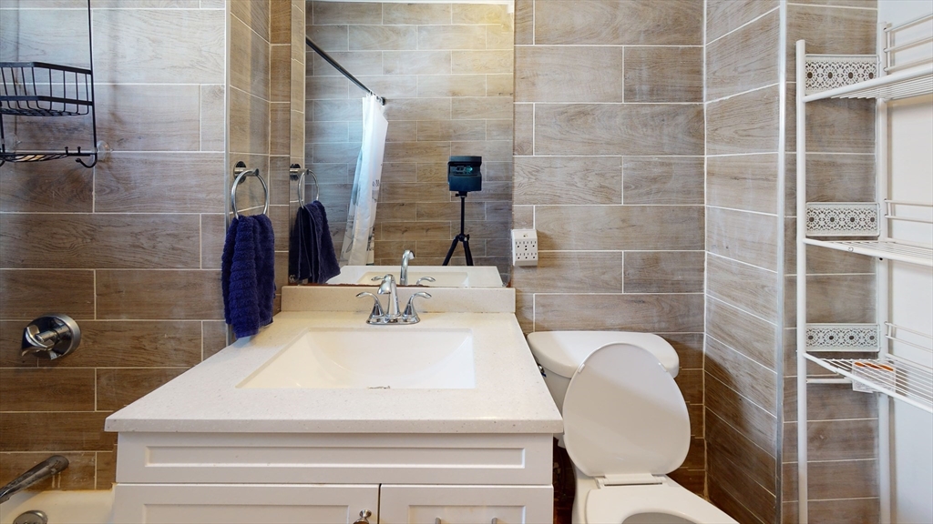 47 Rockwell St, Dorchester