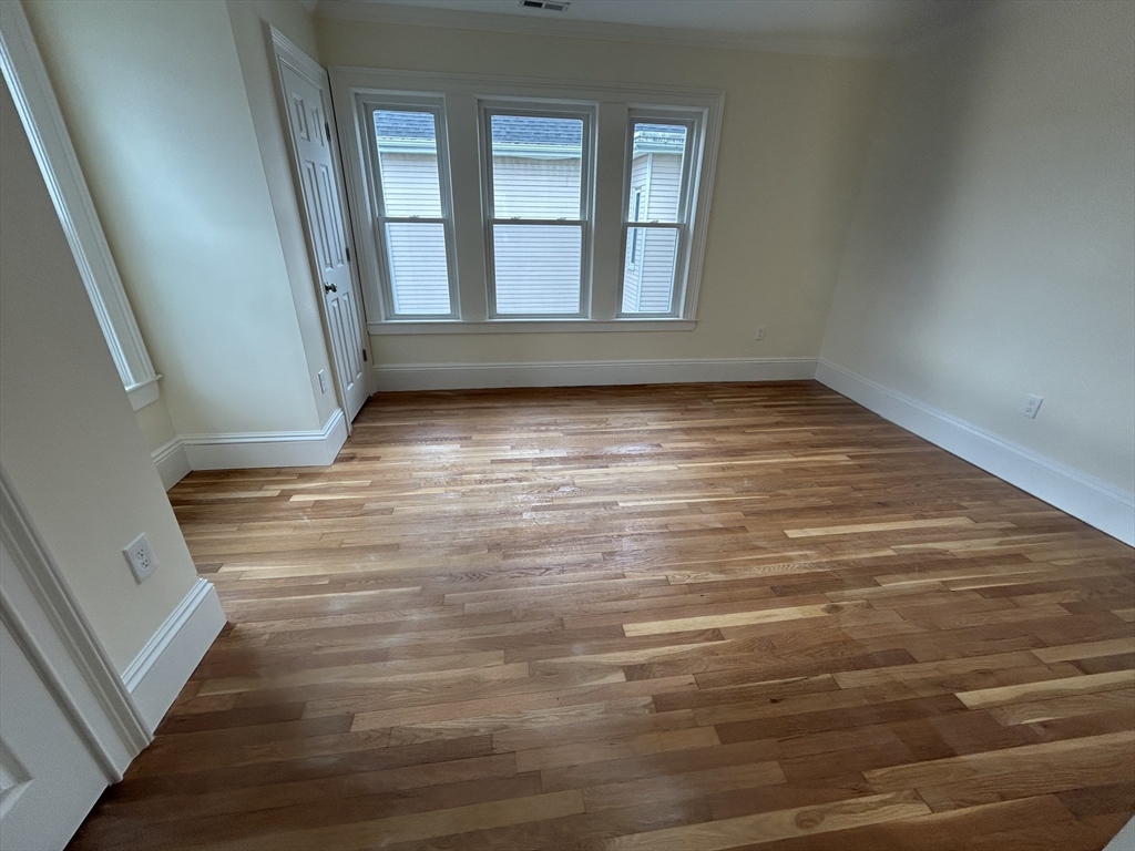 18 Auburn St, Malden